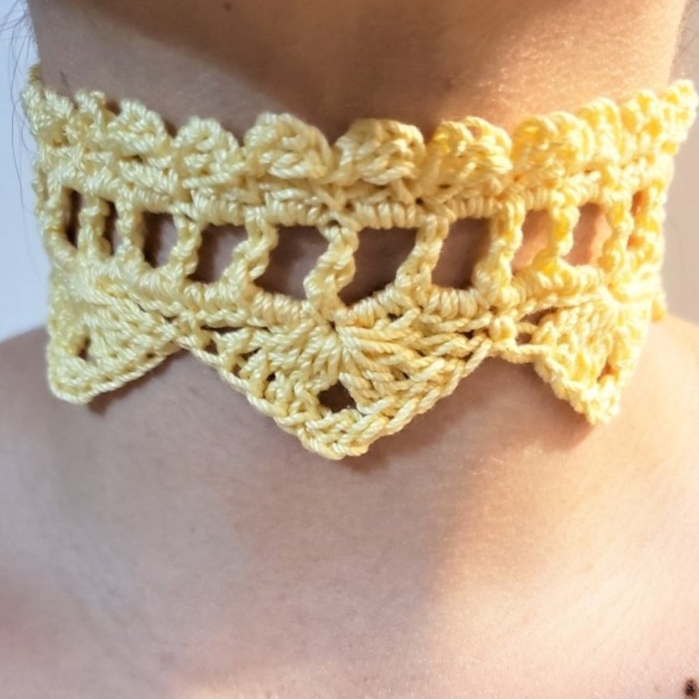 Choker Necklace Crochet Yellow Adjustable Brand New Handmade